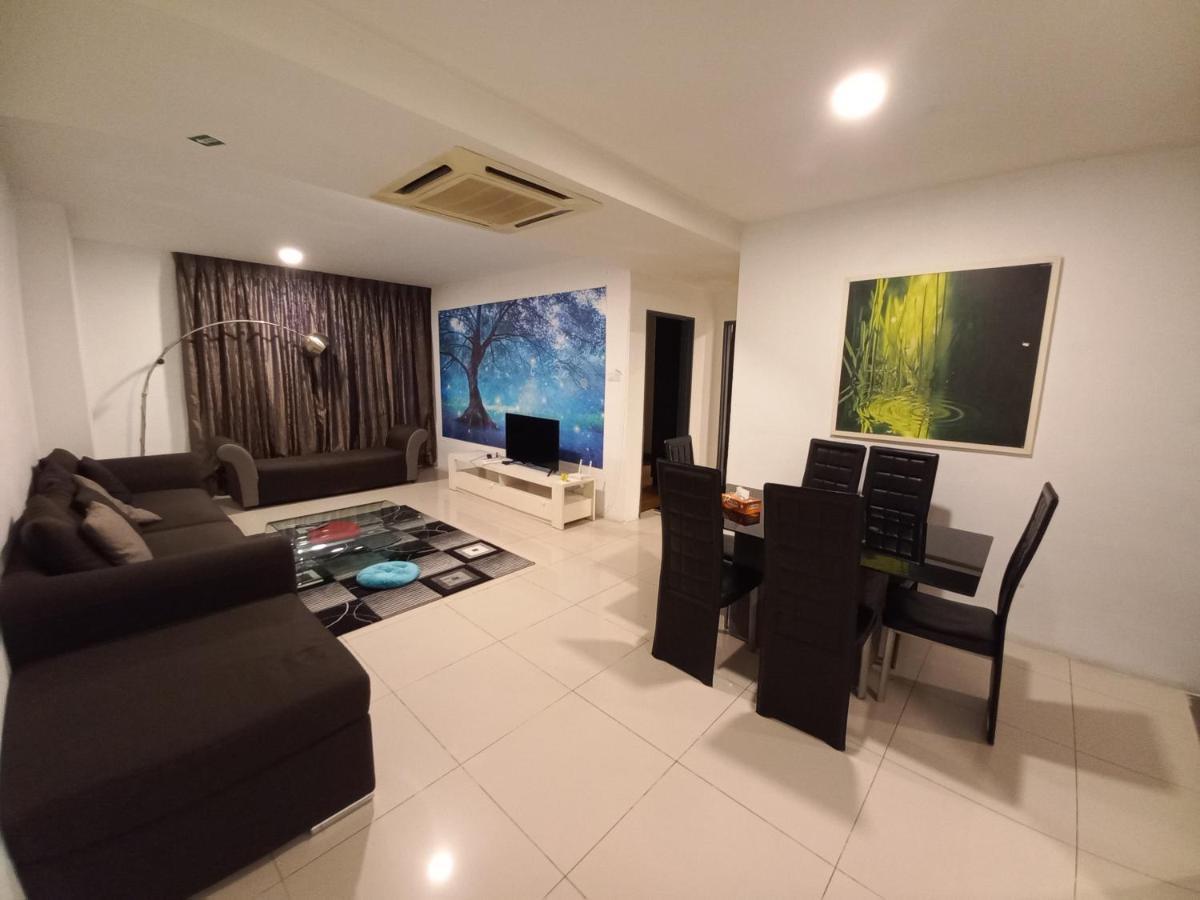 One Maxim Residence At Taragon Kuala Lumpur Buitenkant foto