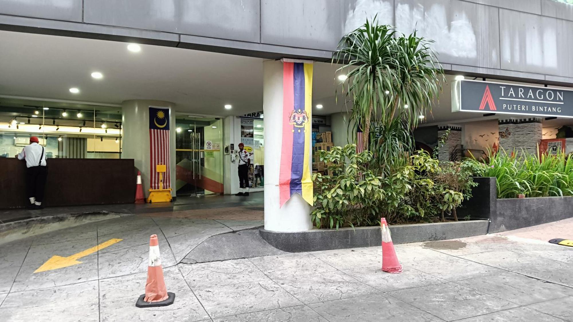 One Maxim Residence At Taragon Kuala Lumpur Buitenkant foto