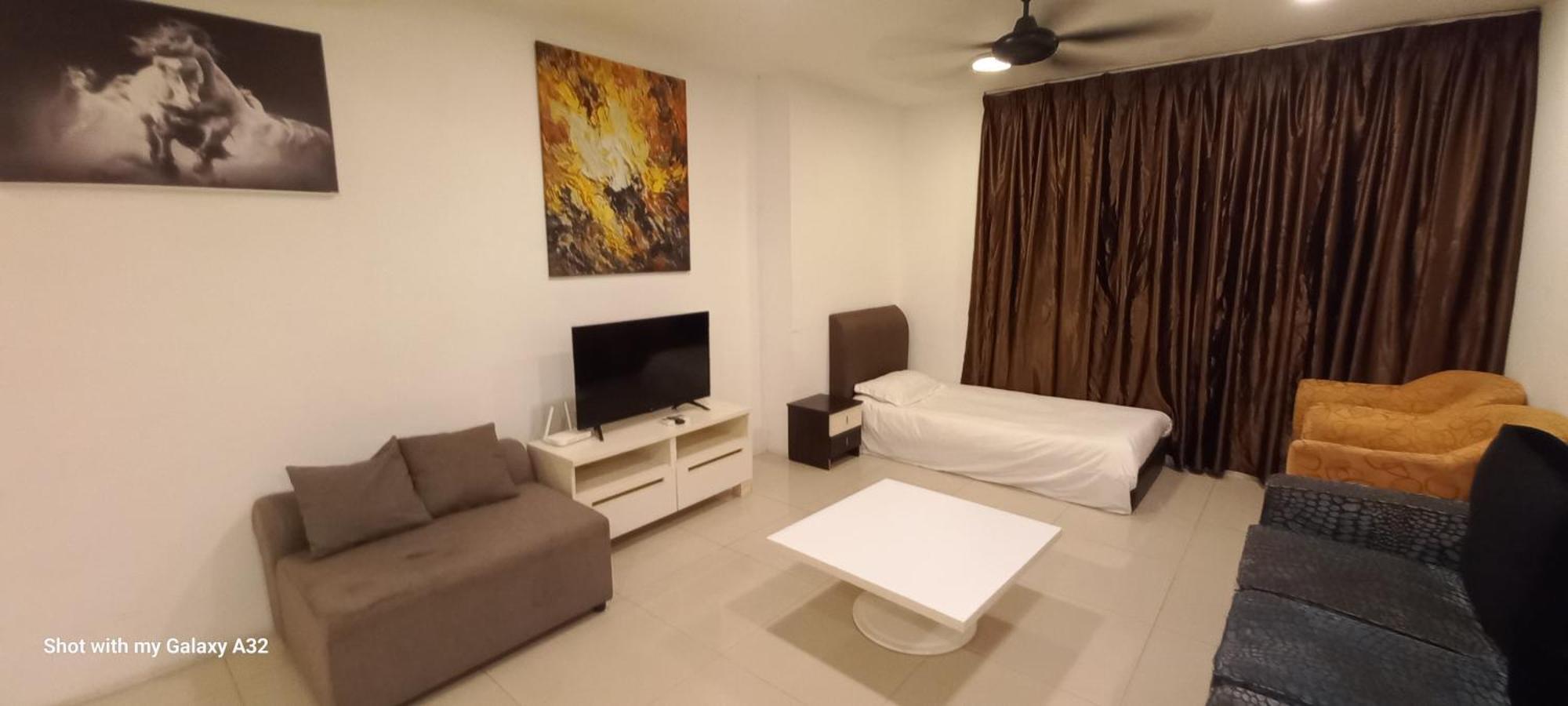 One Maxim Residence At Taragon Kuala Lumpur Buitenkant foto