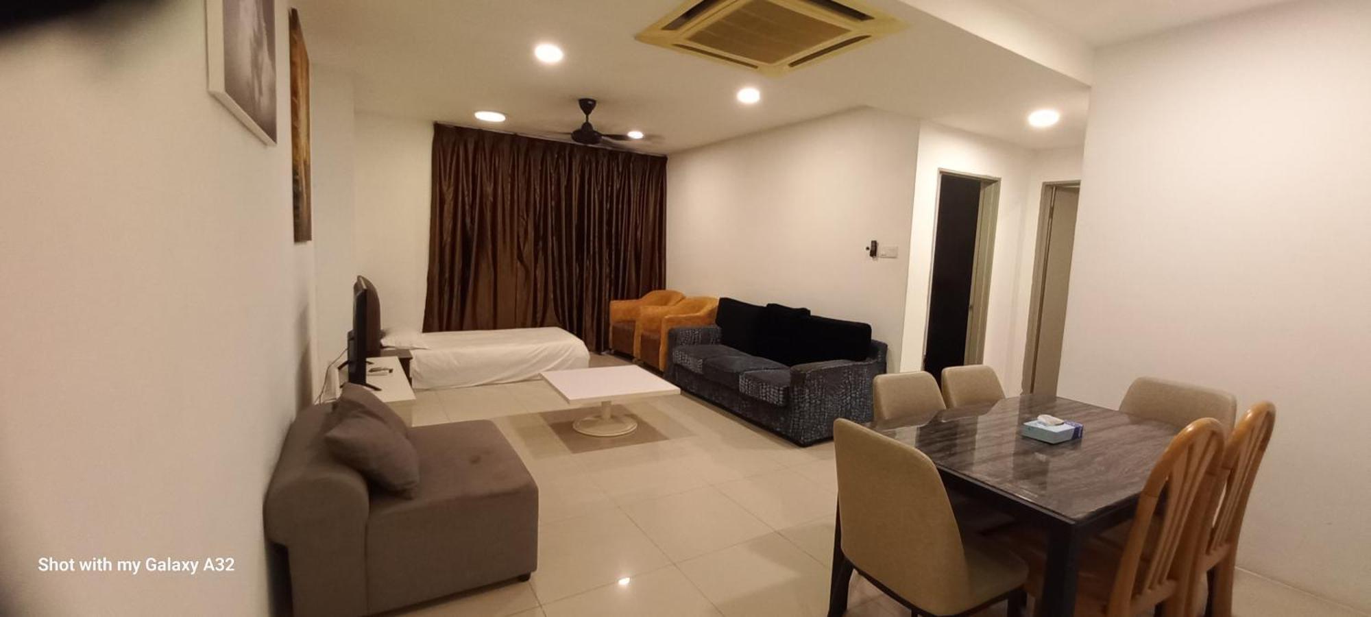 One Maxim Residence At Taragon Kuala Lumpur Buitenkant foto