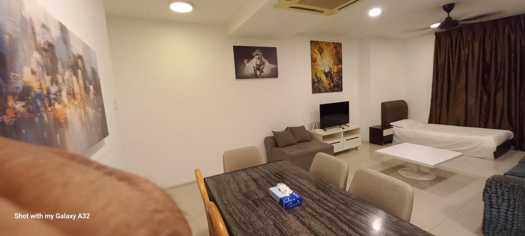 One Maxim Residence At Taragon Kuala Lumpur Buitenkant foto