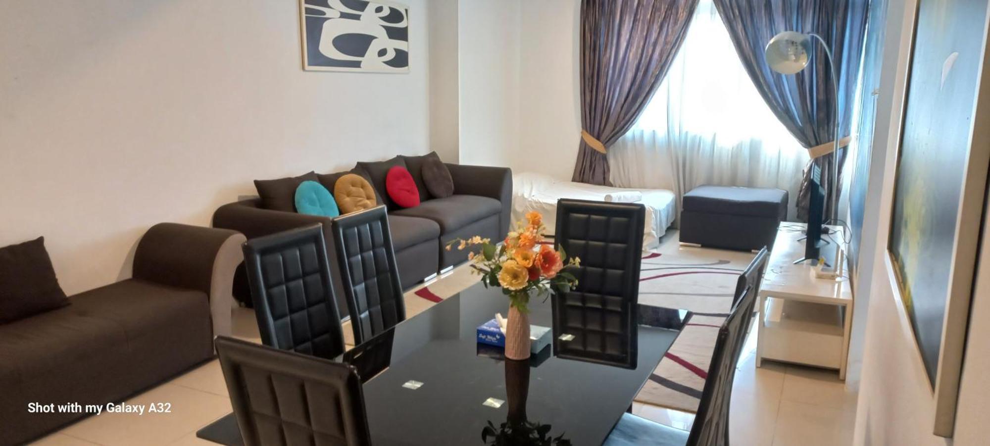 One Maxim Residence At Taragon Kuala Lumpur Buitenkant foto